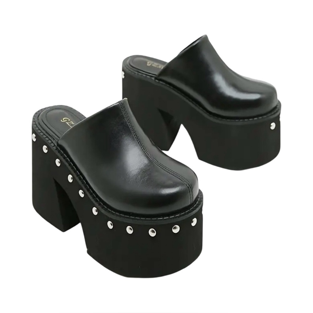 Black Studded Platform Clog Mules - Unbranded